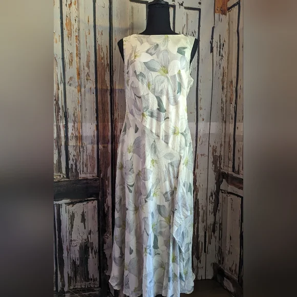 long sleeve maxi dress gown Alison Long Sleeve Maxi Dress - Cream
